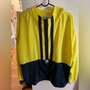 Retro Adidas half zip pullover windbreaker